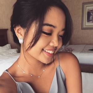 Meet your Posher, Bettina